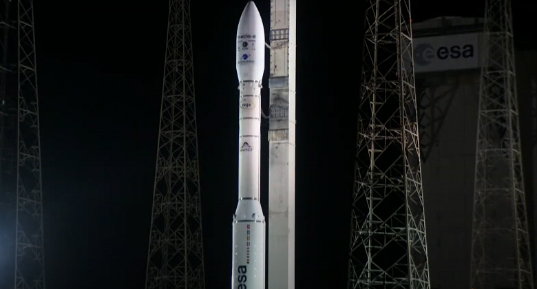 Ракета Vega запущена с космодрома Куру